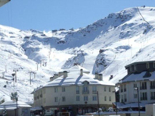 Apartament Plaza De Andalucia Edificio Salvia Con Vistas Al Veleta Sierra Nevada Zewnętrze zdjęcie